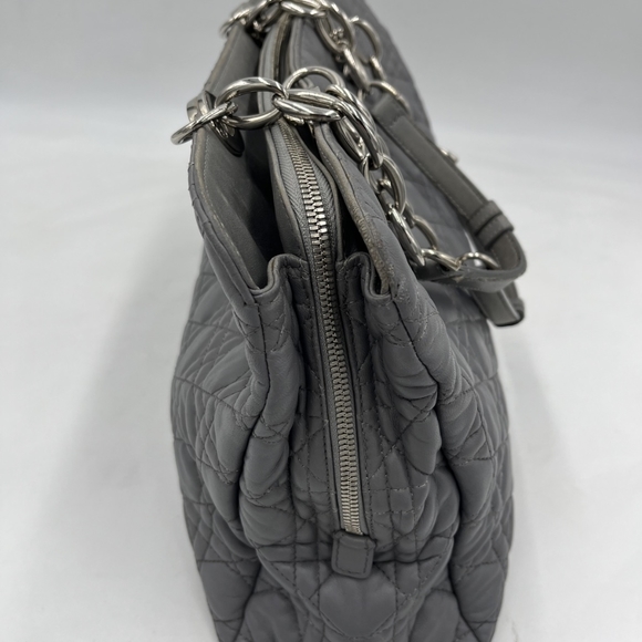 💙Dior Authentic Bag💙 - Picture 10 of 17